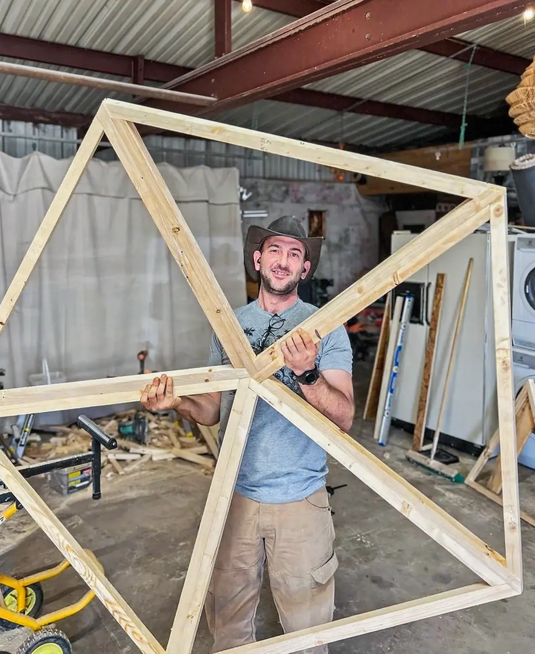 Geometric wood frame construction for geodome-style custom build work